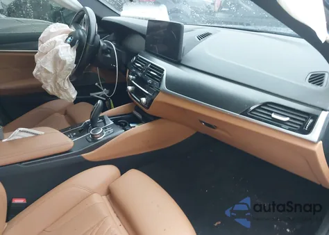 2022 BMW 540 I xDrive z USA, uszkodzony, nr VIN WBA73BJ06NCK07835